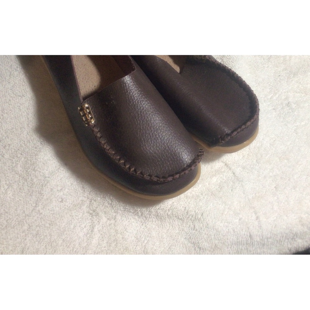 Shoe - Picture 2 of 3